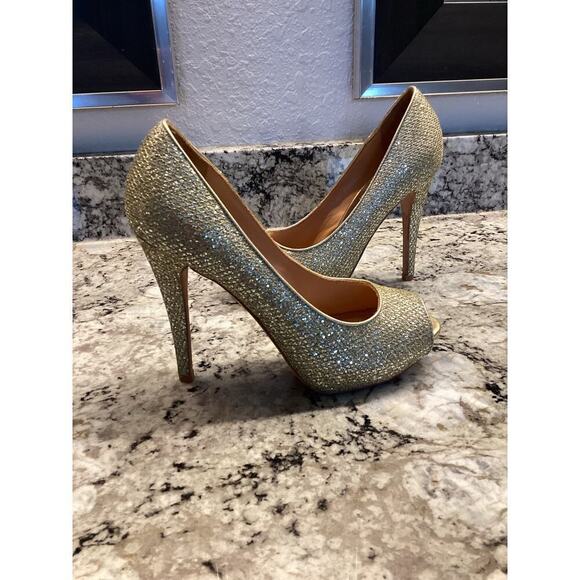 Badgley Mischka Humbie peep toe Pump  7.5 Gold Glitter Platfrom Heels Slip on - Picture 6 of 14